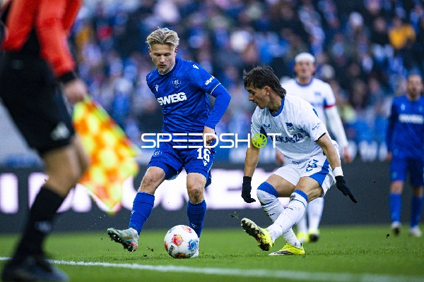 Ballkontrolle und Zweikampf