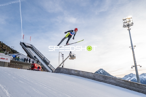 Two-Nights Tour Skispringen Damen