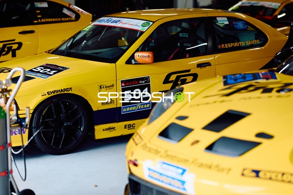 Rennwagen 501 in der Boxengasse