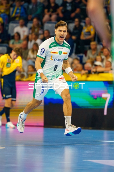 Lucas Krzikalla (8; SC DHfK Leipzig) wirft