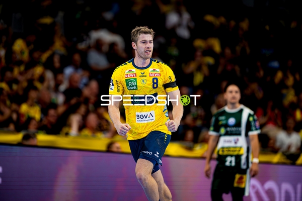 Tim Nothdurft (8; Rhein Neckar Löwen) in Aktion
