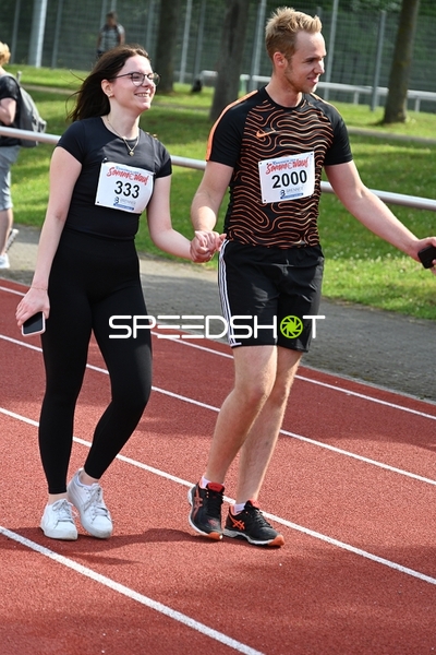 Gemeinsamer Lauf beim TVE Sommerlauf