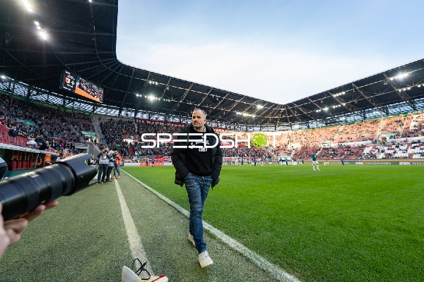 Trainer FC Augsburg Manuel Baum