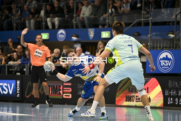 Zweikampf um den Ball