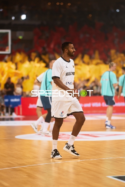 Johannes Thiemann (32; Deutschland) beim Aufwärmen