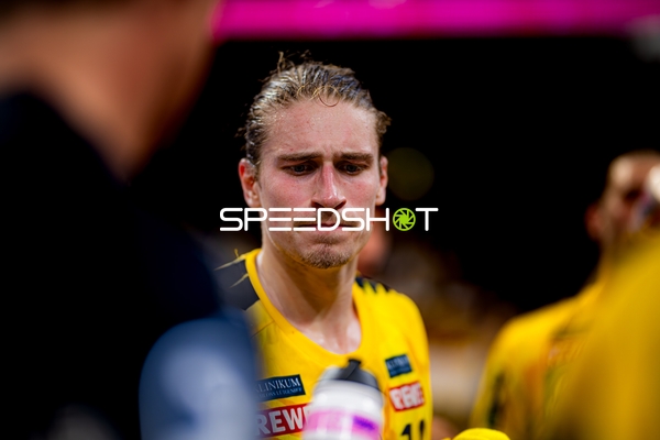 Handball Spieler in Position