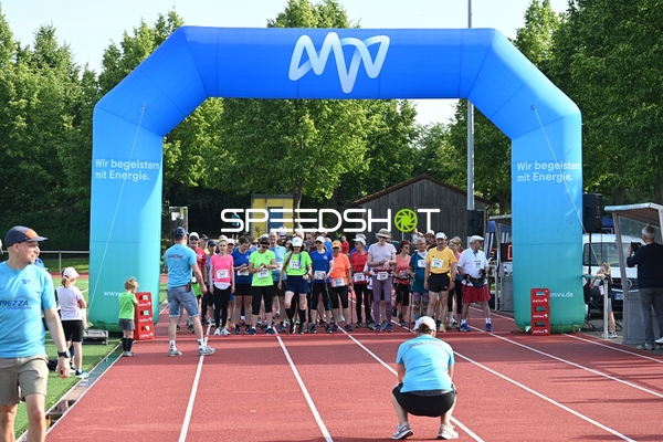 Startaufstellung TVE Sommerlauf Edingen