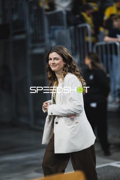 Trainerin in der SAP Arena