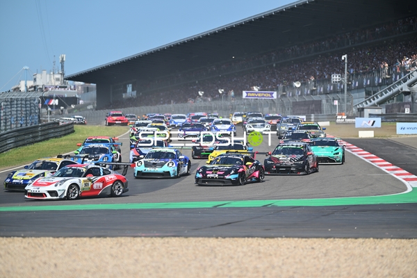 Startaufstellung 24h Rennen 2025 Nürburgring