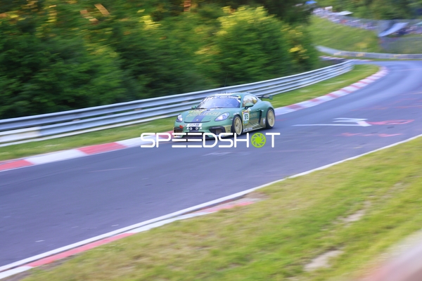 Rennfahrzeug auf der Nordschleife