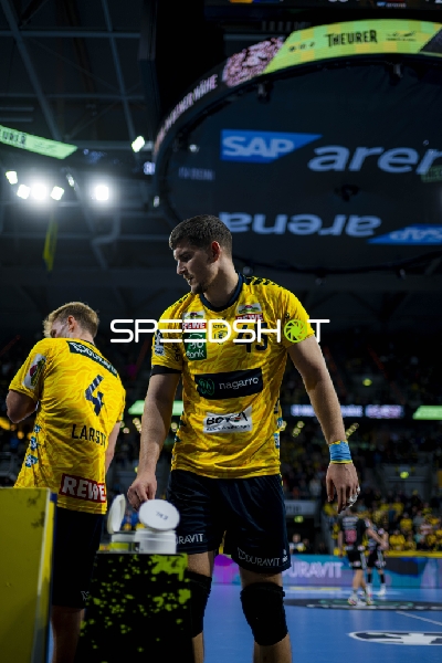 Halil Jaganjac (45; Rhein Neckar Löwen) in Aktion