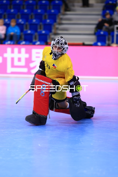 Torwart von 33; Türkei in Aktion