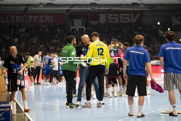 Co-Trainer Vladan Jordovic (Co-Trainer; HSG Wetzlar) im Gespräch