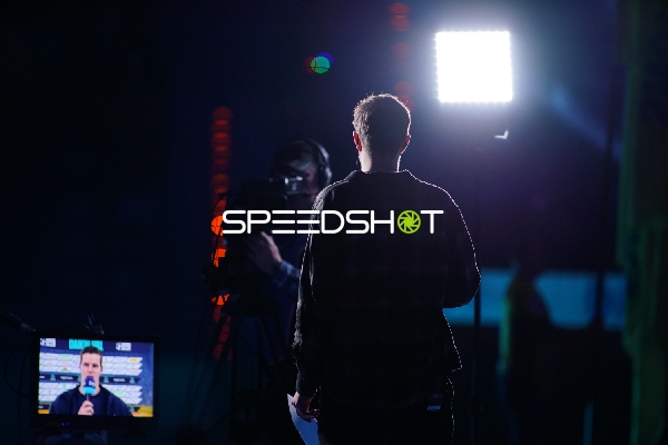 Medienaufnahme mit Kamera und Licht