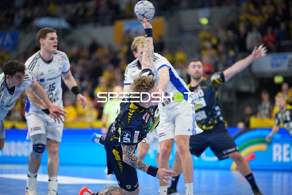 Edwin Aspenbäck (78, Rhein Neckar Löwen) in Aktion