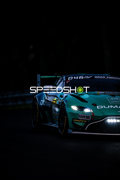 Guido Dumarey (140, PROsport Racing) auf Strecke