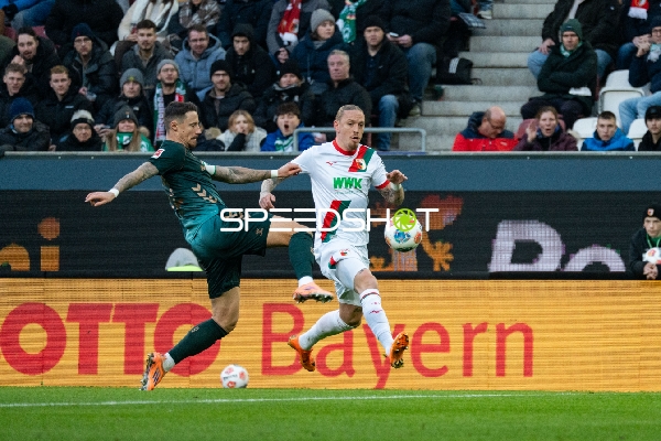 Zweikampf um den Ball