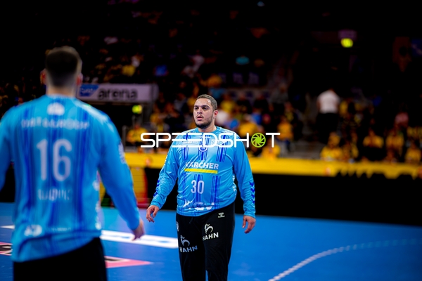 Spieler Samir Bellahcene (30; TVB 1898 Stuttgart) am Ball