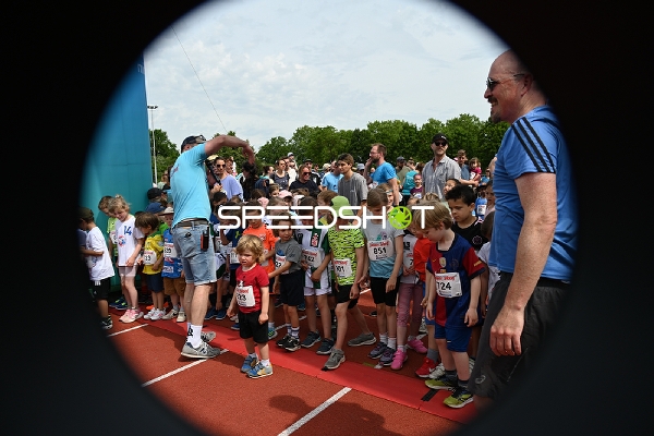 Kinder am Start TVE Sommerlauf