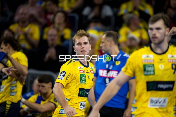 Steven Plucnar Jacobsen (9; Rhein Neckar Löwen) und Mathias Larson (4; Rhein Neckar Löwen) in Aktion