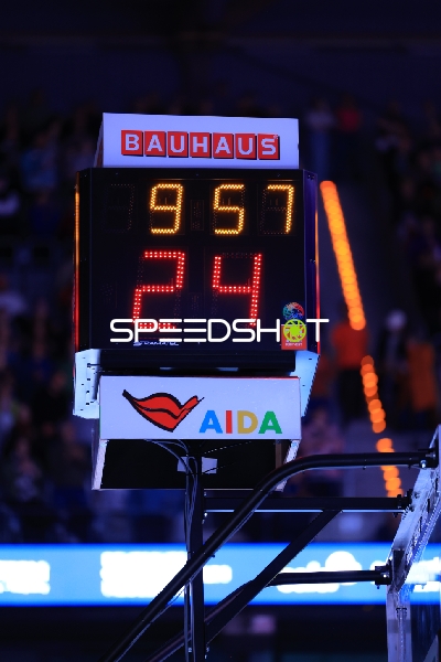 Stadion-Szene mit Anzeigetafel