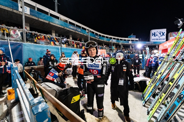 Two-Nights Tour Skispringen Damen