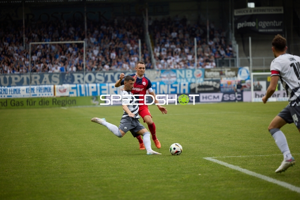 8, FC Hansa Rostock gegen Stanislav Fehler (7, SV Sandhausen)