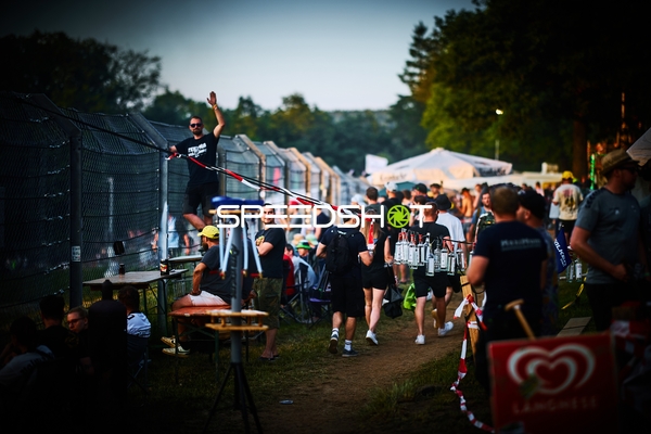 Fans beim 24h Rennen 2025 am Nürburgring