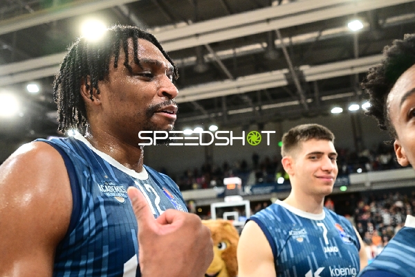 Dusan Neskovic (7; MLP Academics Heidelberg) in Aktion