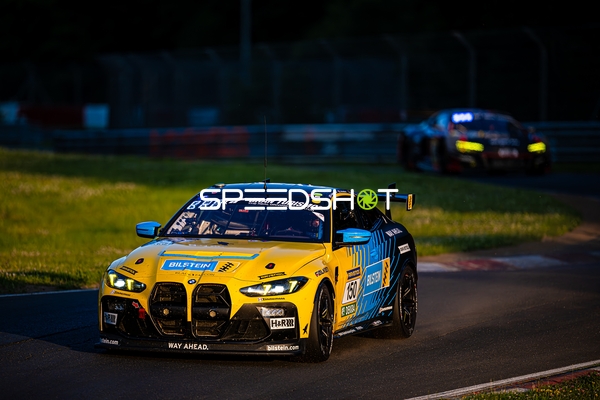 Jimmy Broadbent (150, Team BILSTEIN by BLACK FALCON) auf Rennstrecke