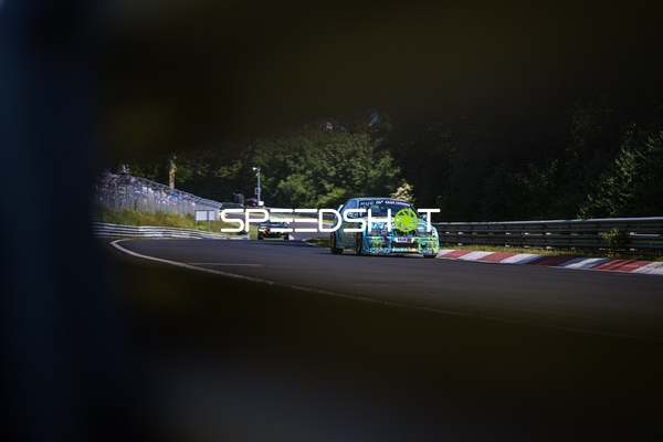 Rennfahrzeuge auf der Nordschleife