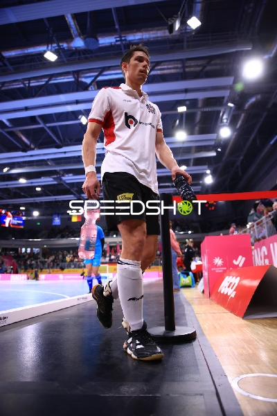 Marcin NYCKOWIAK (10; Österreich) am Spielfeldrand