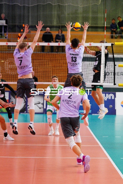 Spielszene mit Benjamin Kirsch (7; VCO Berlin), Kilian Schmiedeke (13; VCO Berlin) und Phillip Seils (2; VCO Berlin)