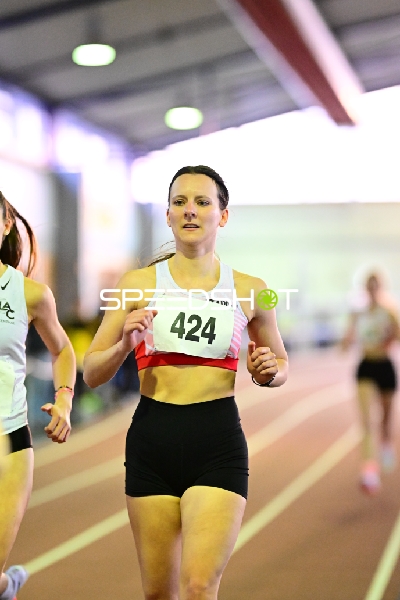 Endres Carolin mit Startnummer 424 in Aktion