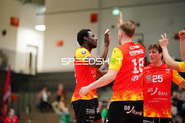 Spielszene mit Corey Mayotte (25; BADEN VOLLEYS SSC Karlsruhe)