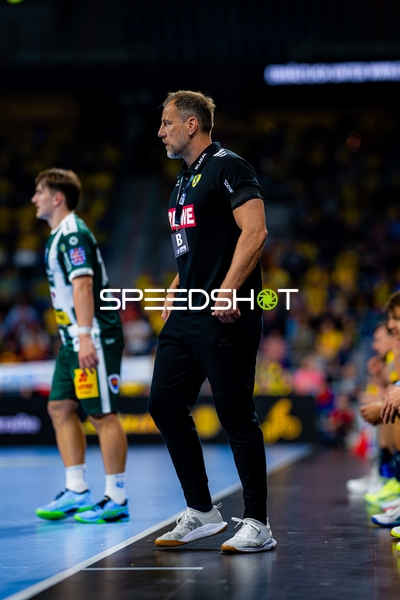 Trainer Maik Machulla (Trainer; Rhein Neckar Löwen) an der Seitenlinie