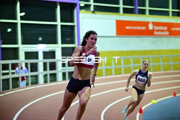 Leichtathletik: Greif Julia (486; TuS Fortuna 1884 Saarburg) und Stöwer Lena (868; Post-Sportverein Trier) in Aktion