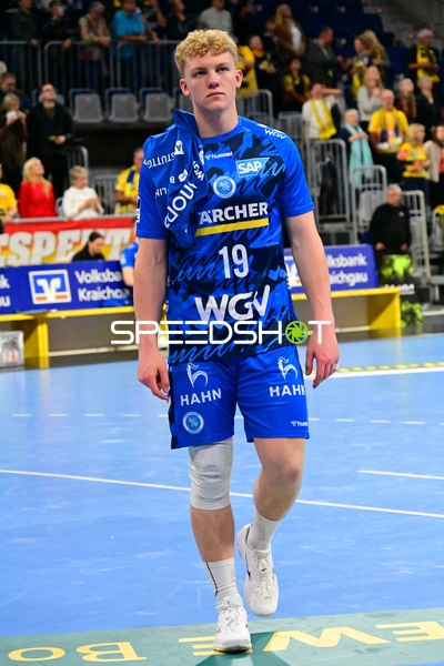 19; TVB 1898 Stuttgart auf dem Spielfeld