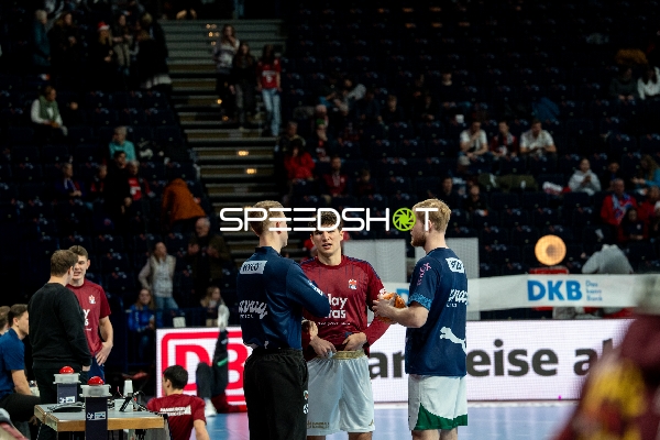 Szene mit Elias Kofler (10; HSV Hamburg), Niklas Weller (13; HSV Hamburg) und Nicolaj Jörgensen (11; HSV Hamburg)
