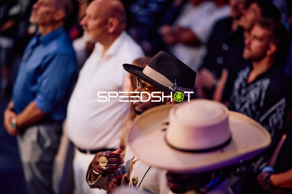 Ringside Zone Zuschauer