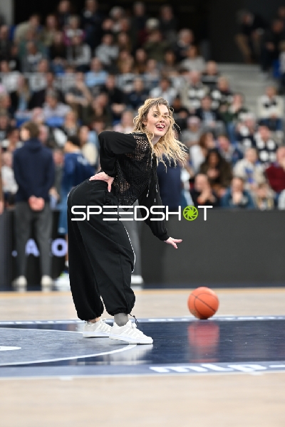 Performance am Spielfeldrand