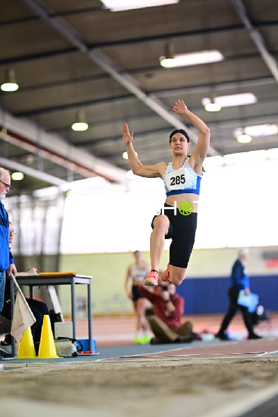 Weber Antonia (285; LG Idar-Oberstein) beim Sprung