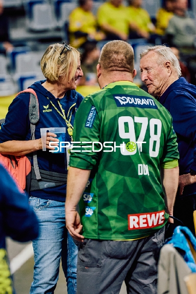 Unterhaltung zwischen Fans