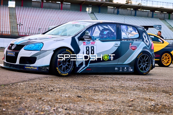 Bereit für den Start: Rennauto am Hockenheimring