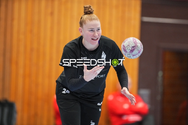 Szene mit Meike Schmelzer (24; HSG Bensheim/Auerbach)