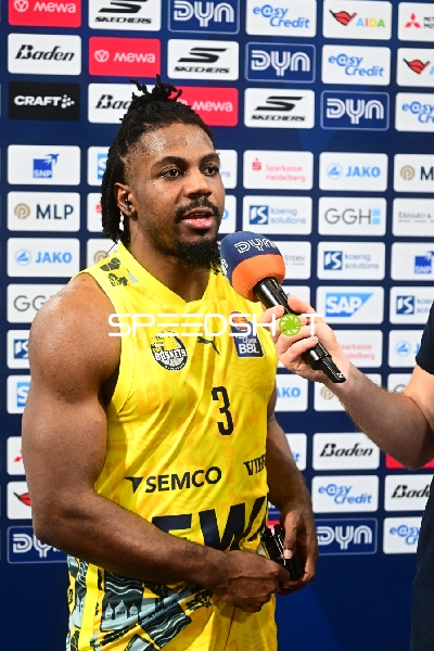 Interview mit Christopher Clemons (3; EWE Baskets Oldenburg)