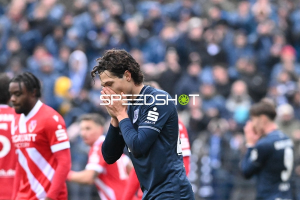 Enttäuschte Spieler im Fokus