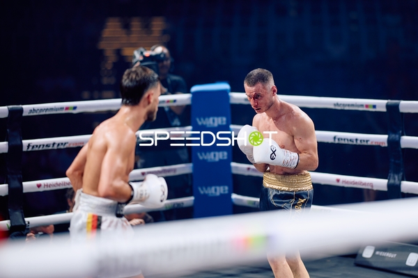 Boxer im Ring beim Ringside Zone Boxevent