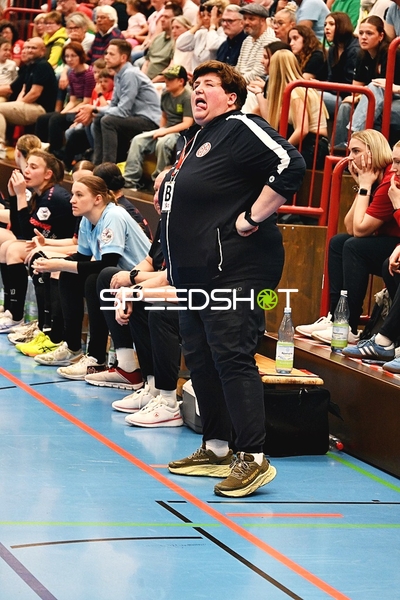 Energisches Coaching am Spielfeldrand