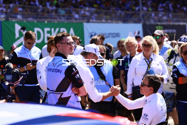 Fahrerlager beim 24h Rennen 2025 Nürburgring